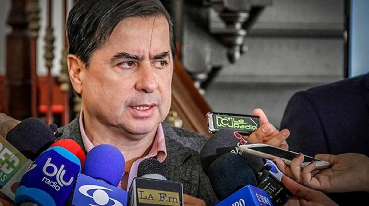 El ministro del Interior indicó que pese a la negativa de la OEA para convocar una reunión de cancilleres, el gobierno insistirá en otros mecanismos, como el de las Naciones Unidas. COLPRENSA