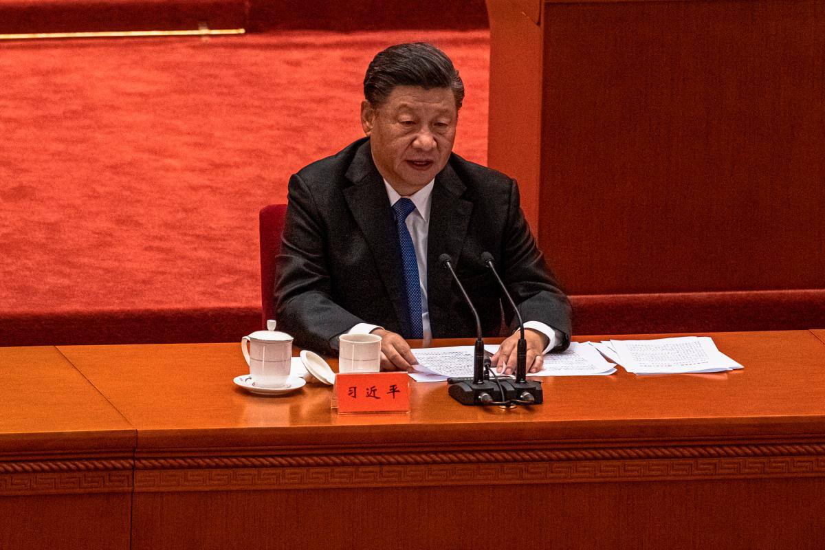 Xi pide a Biden trabajar conjuntamente por la paz mundial