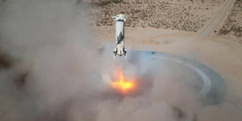 Jeff Bezos y Blue Origin a punto de despegar, ¿dónde ver este vuelo espacial?