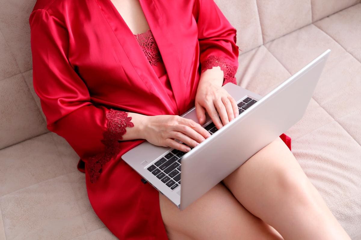 Colombia: segundo país donde las mujeres ven más porno que los hombres