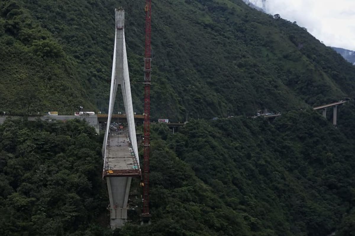 Fiscalía avanza en la investigación por el colapso del puente Chirajara