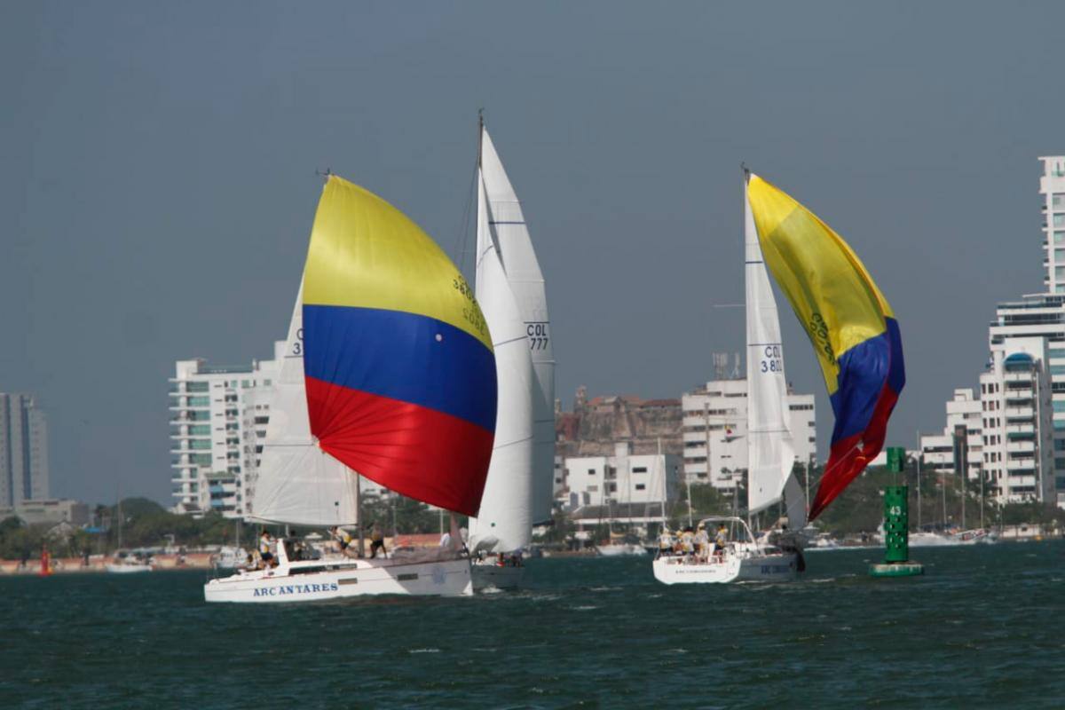 Más de 10 embarcaciones hicieron presencia. / Foto: Óscar Díaz.