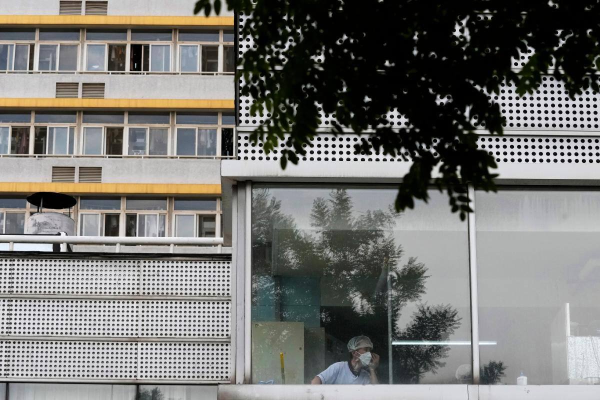 Beijing decreta nuevos confinamientos por brote de COVID-19