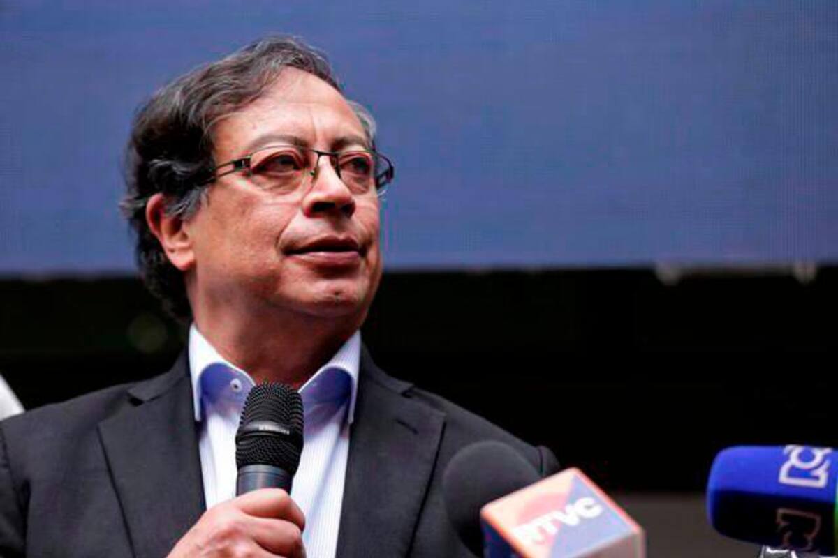 Petro asegura que el robo a Ecopetrol llegaría a 360.000 millones de pesos