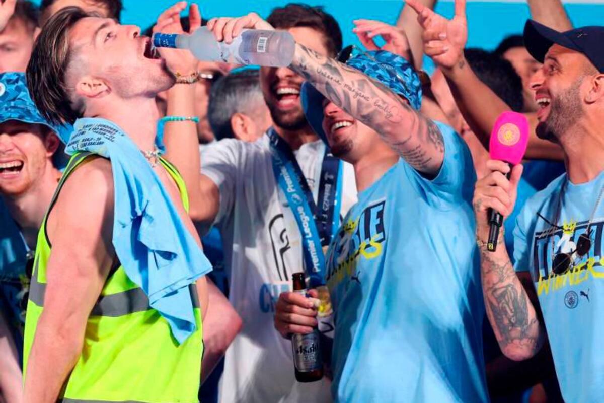 La celebración sin parar de Grealish tras ganar la Champions League