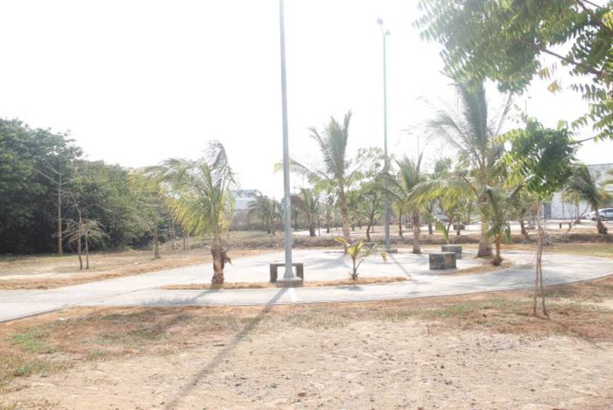 Parque en la Avenida del Lago ÁLVARO CÁRCAMO OYAGA.