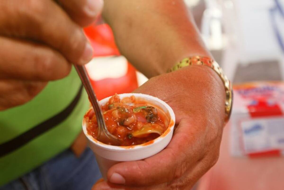 Esta preparación es a base de caracol y es uno de los variados cocteles que podrá encontrar en el festival. JULIO CASTAÑO - EL UNIVERSAL
