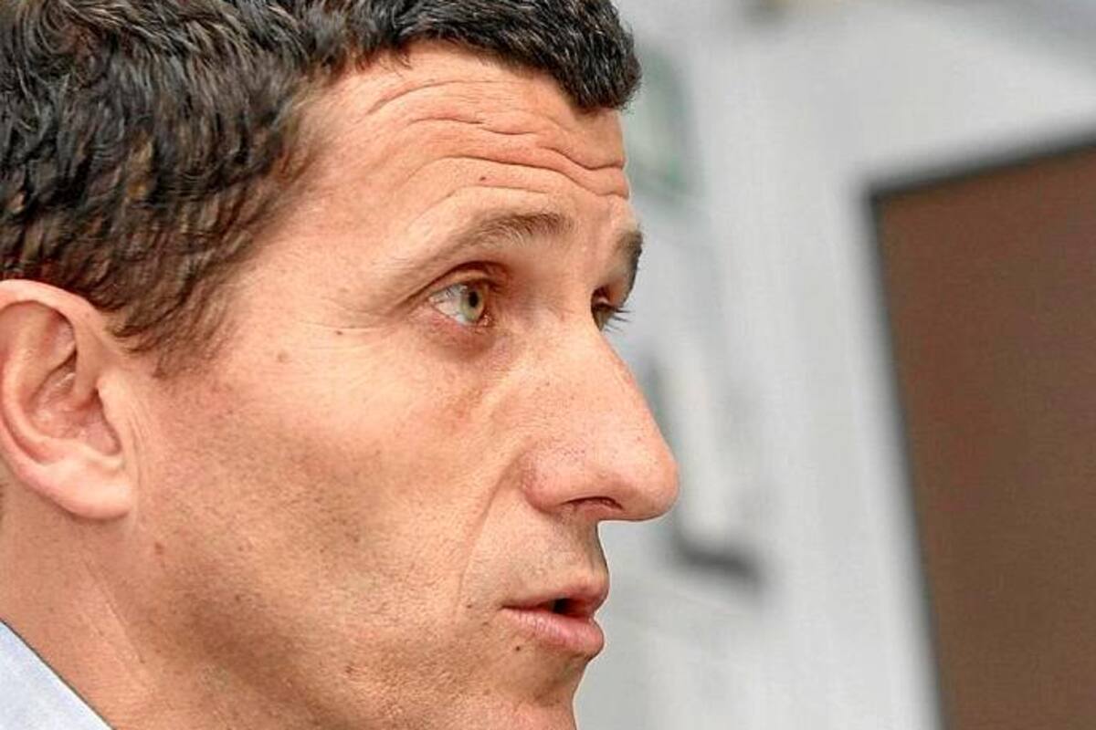 El Valencia hace oficial llegada de Javi Gracia al banquillo hasta junio 2022