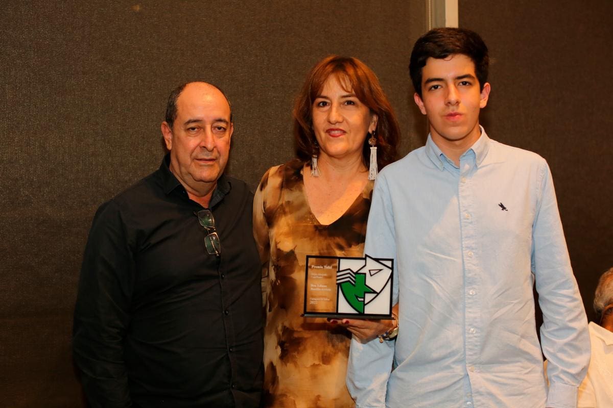 Luis Raúl Moreno Silva, Liliana Bustillo Arrieta y Juan Nicolás Moreno Bustillo.