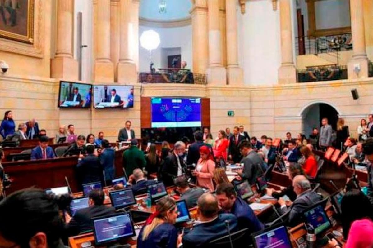 Reforma pensional sigue escalando en el Senado, listos 31 artículos