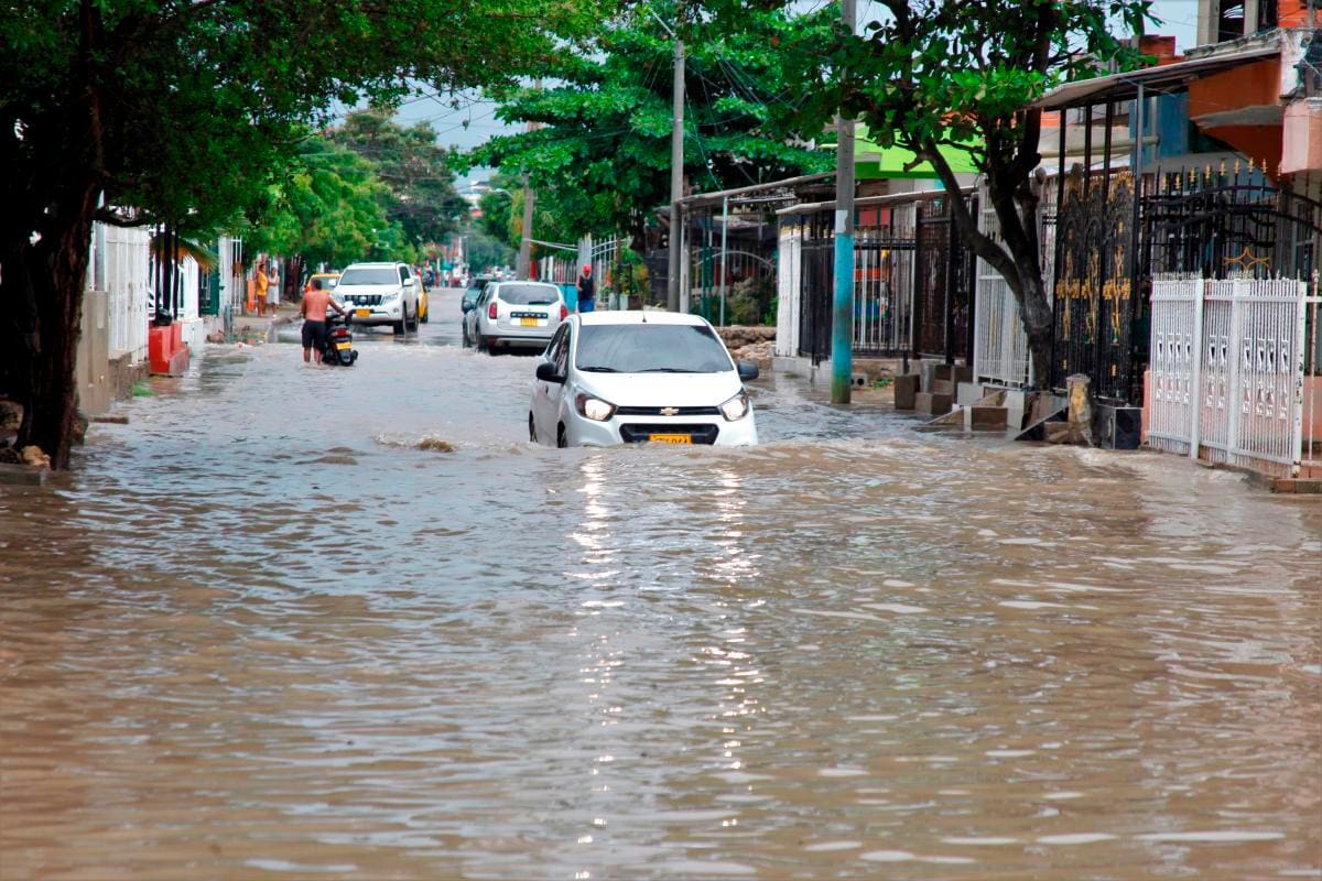 Anótalos: estos son los números de emergencia por las lluvias en Cartagena