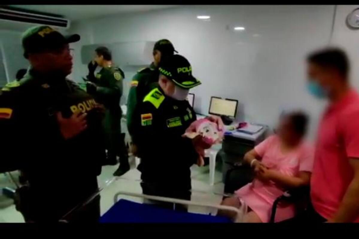 ¡Aterrador! Raptó a niña de 24 horas de nacida y se la llevaba en un bolso
