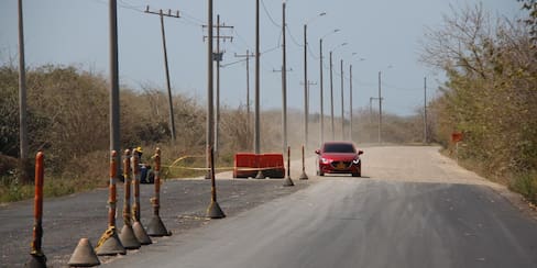 Punta Canoa exige celeridad en la construcción de vía