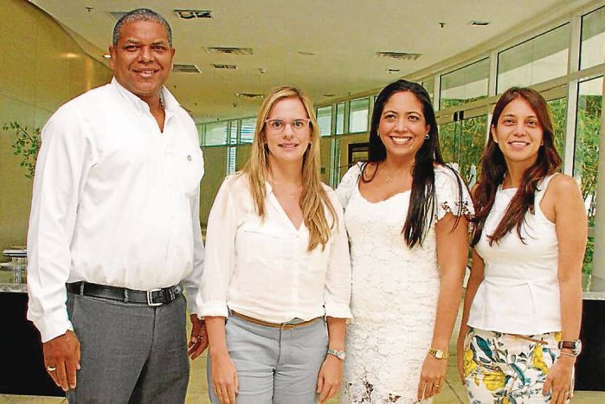 Gregorio Meza, Catalina Gaviria, Maure Colón y Gilda Navarro. MARUJA PARRA - EL UNIVERSAL