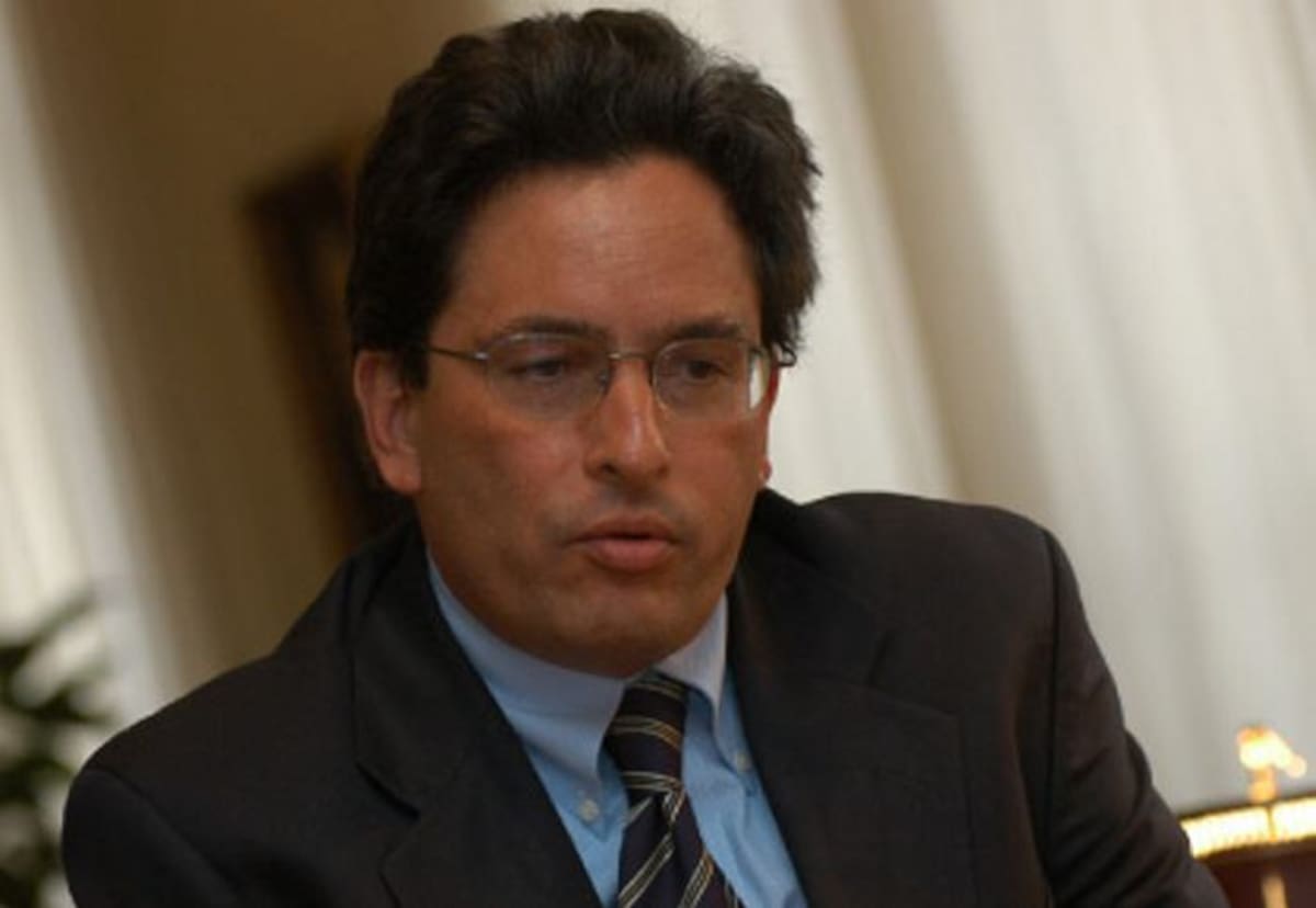 Alberto Carrasquilla.