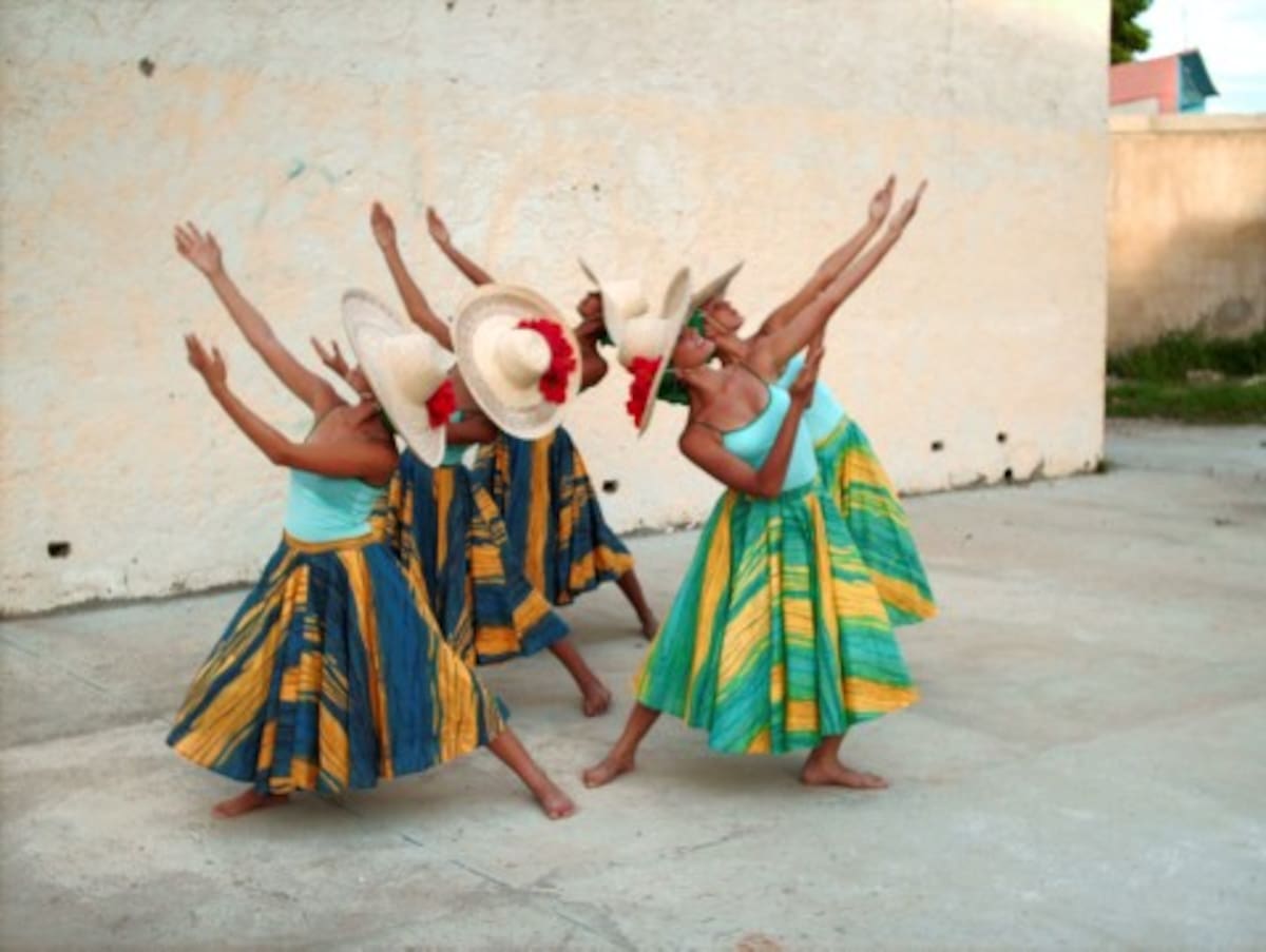 Danzas Mari-Quitar, dirigida por Alisbel Ruiz Román.