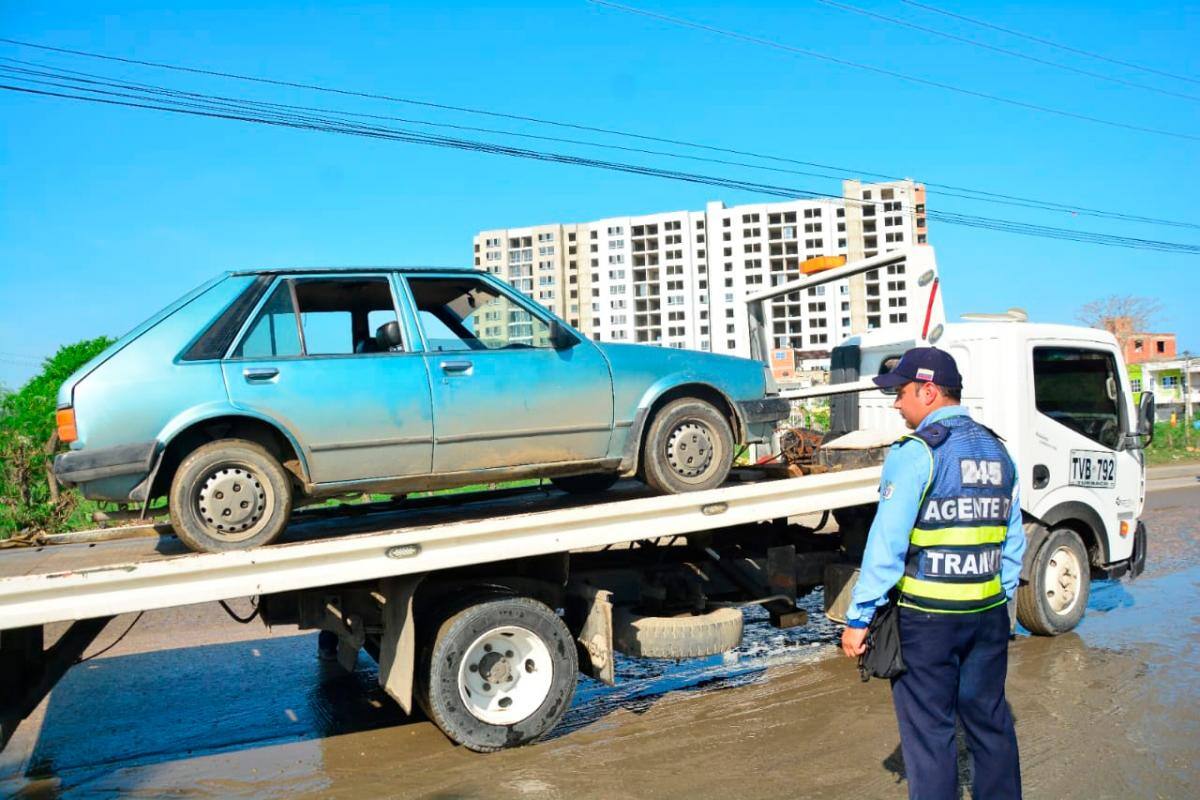Ocho conductores fueron multados por prestar servicios no autorizados