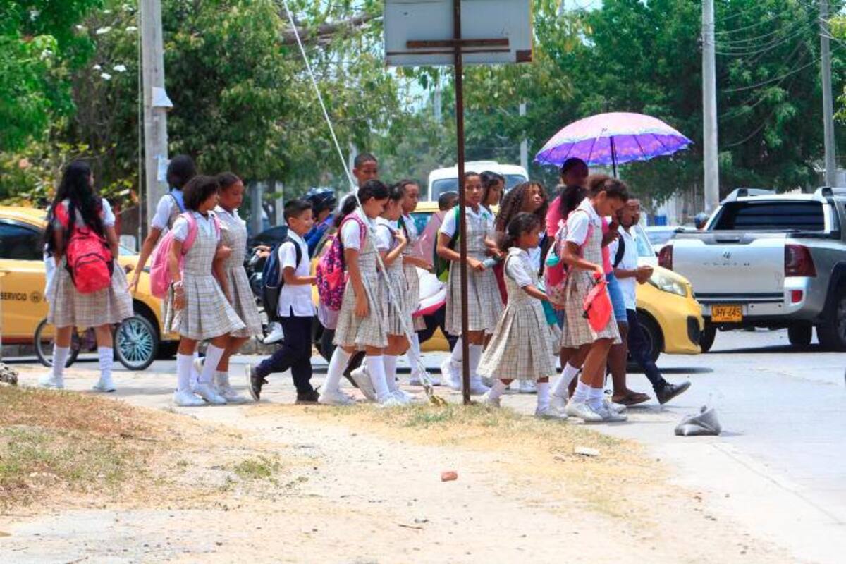 Dumek Turbay anuncia que este martes tampoco habrá clases por falta de agua