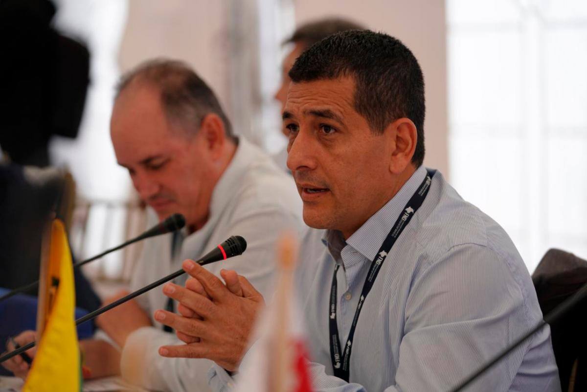 “El bloqueo a las regalías, en el caso de Bolívar, tiene frenados proyectos como la vía Arjona-La Variante; dotación del hospital de Mompox; las nuevas canchas sintéticas, los cuales corren peligro”: Dumek Turbay.