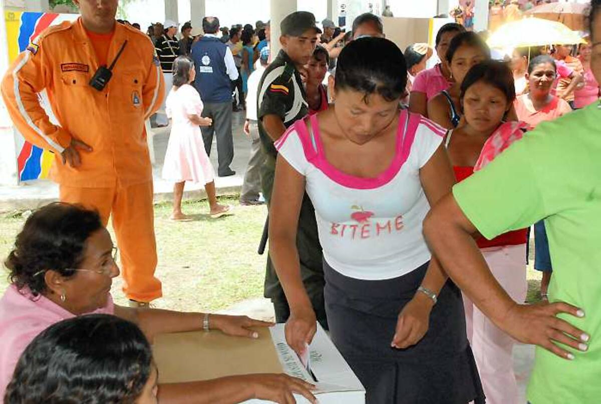 1.083.110 ciudadanos pueden votar hoy domingo en Córdoba para elegir 30 alcaldes, un gobernador, 394 concejales, 13 diputados y 203 ediles. FOTOS ARCHIVO- EL UNIVERSAL