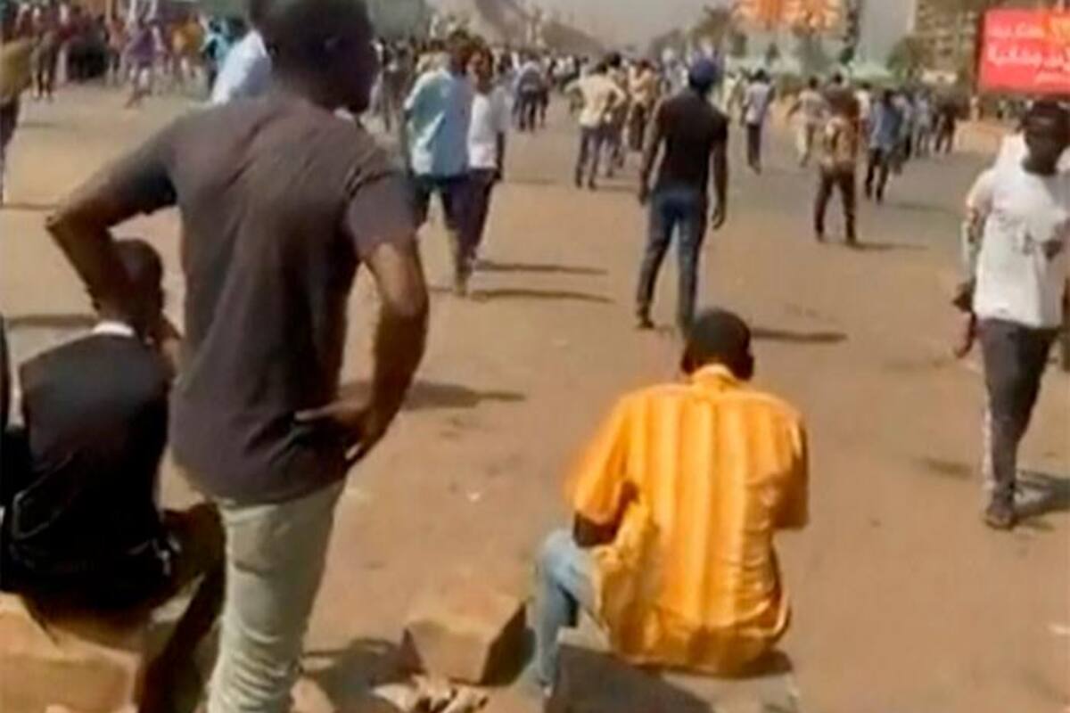 Militares arrestan al primer ministro sudanés por rechazar el golpe de Estado