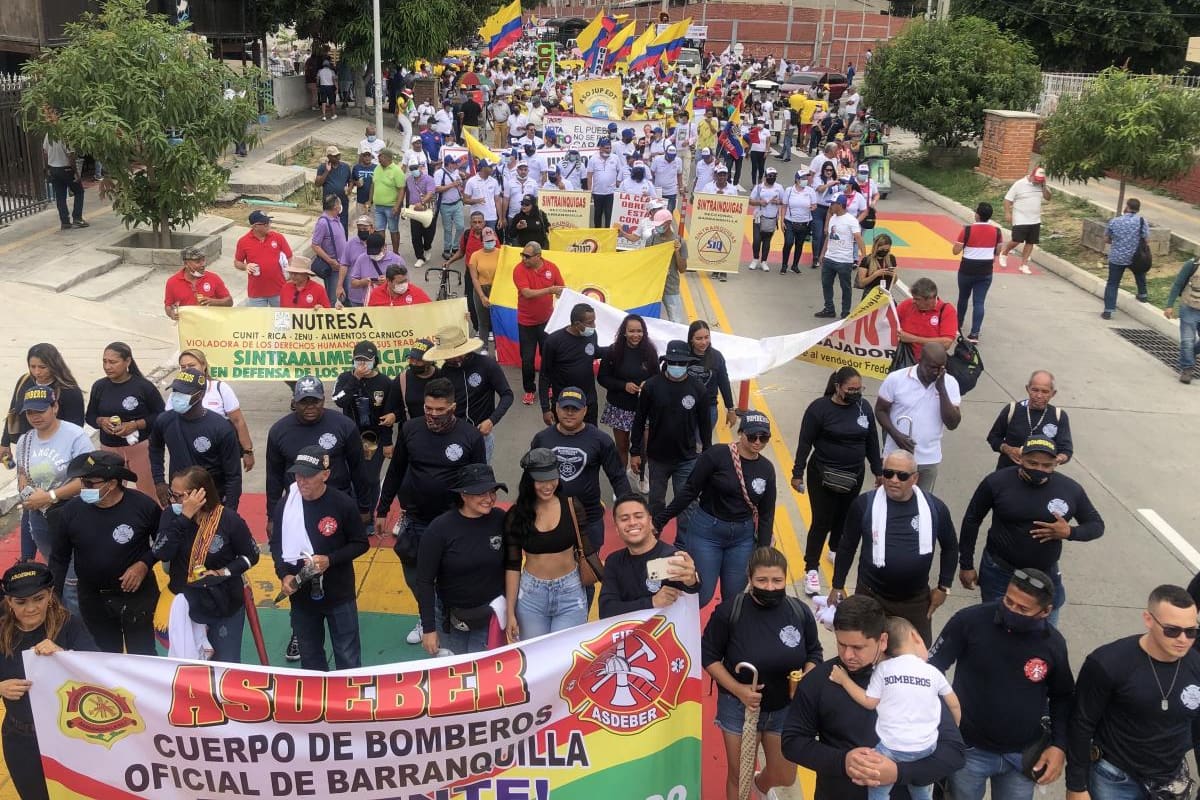 Unos 30.000 trabajadores marcharon en Barranquilla