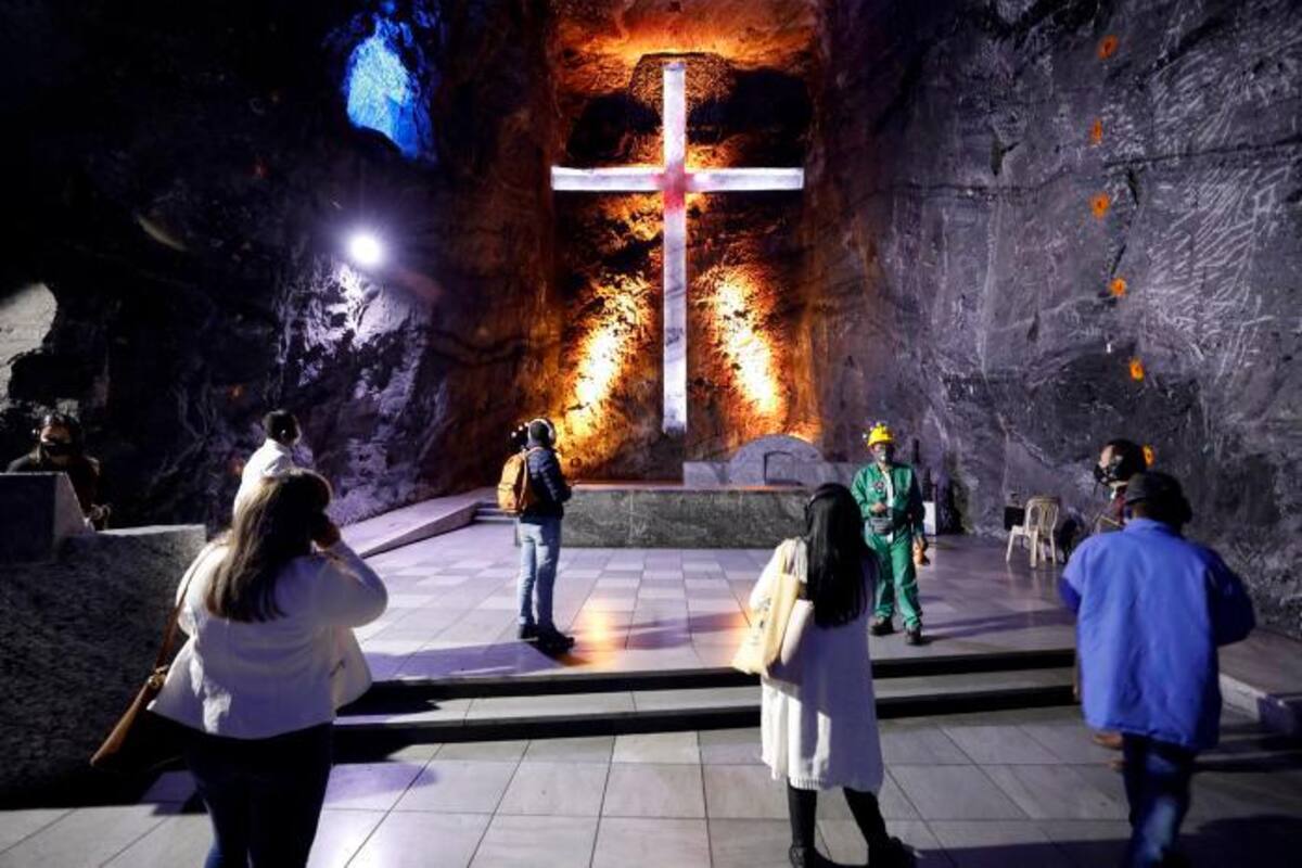 La Catedral de Sal de Zipaquirá reabrió tras más de seis meses cerrada