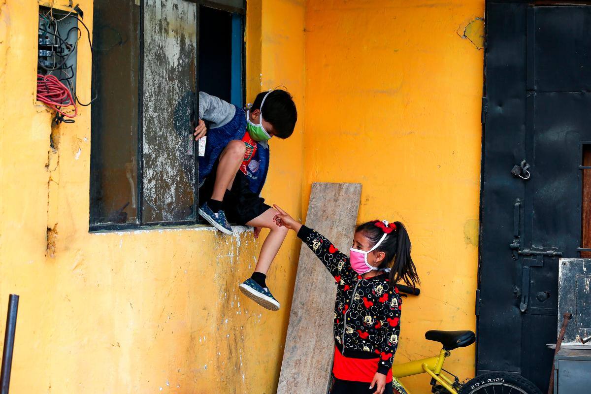 Niños menores de 6 años: ¿por qué no pueden salir todavía a la calle?
