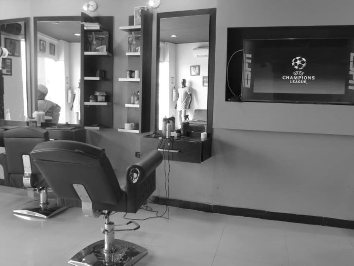 La Barbería UnderGround SHARIK ESTRADA