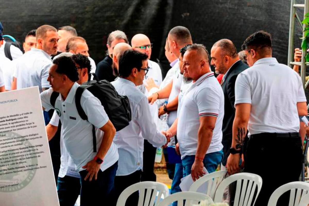 La carta que bandas de Medellín le enviaron a Petro por salida de Rueda