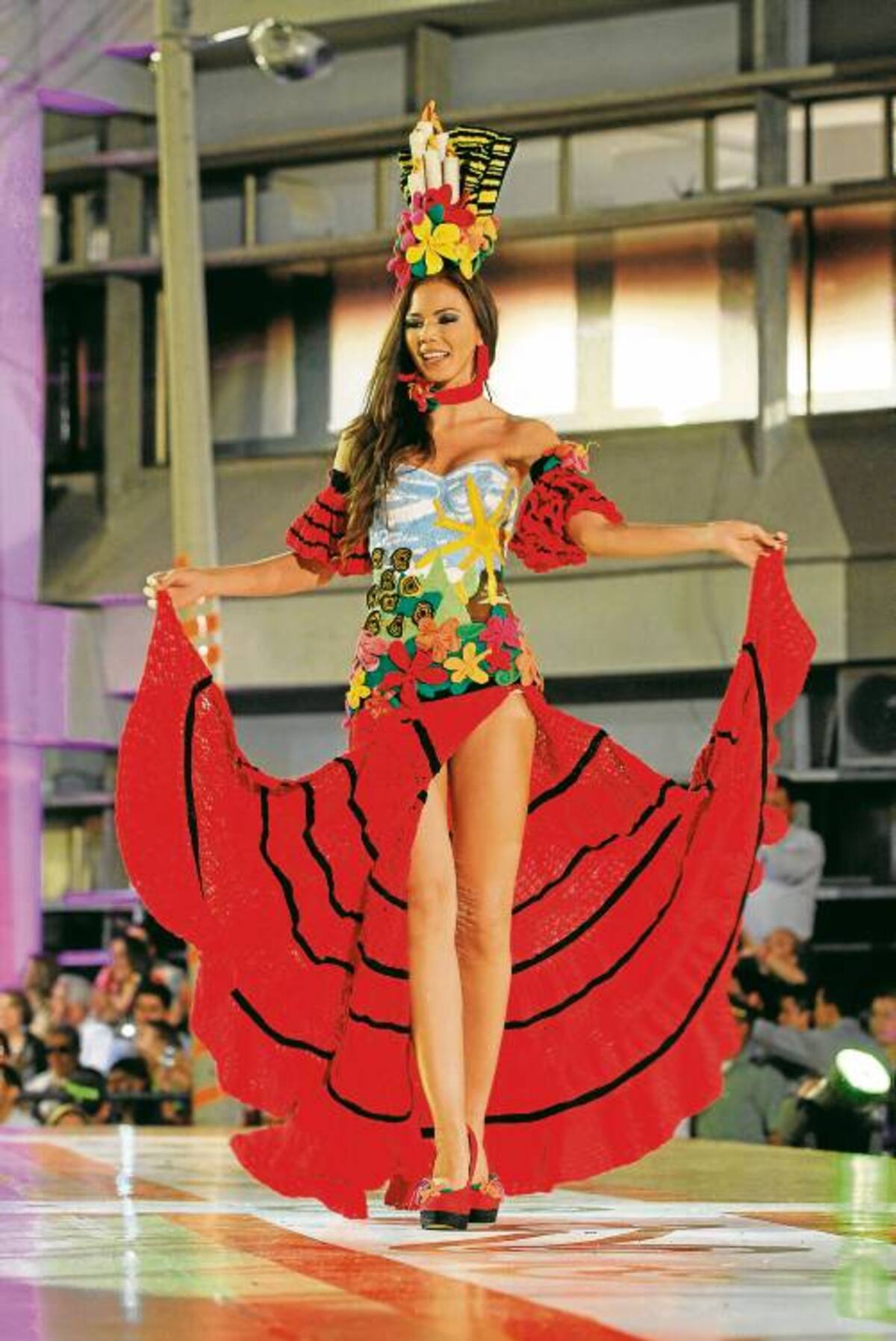 Karen Mendoza Olivares, señorita Bolívar, con su traje Carmen de Bolívar. Maruja Parra /El Universal/