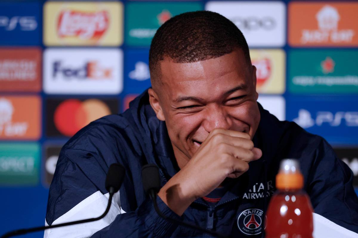 Kylian Mbappé se burla y genera criticas en Francia