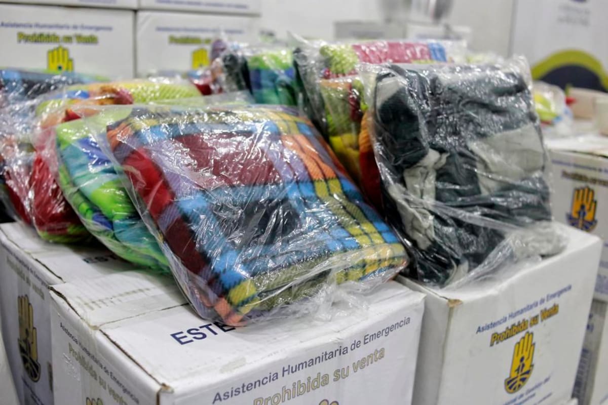 Habitantes de Simití reciben ayudas humanitarias