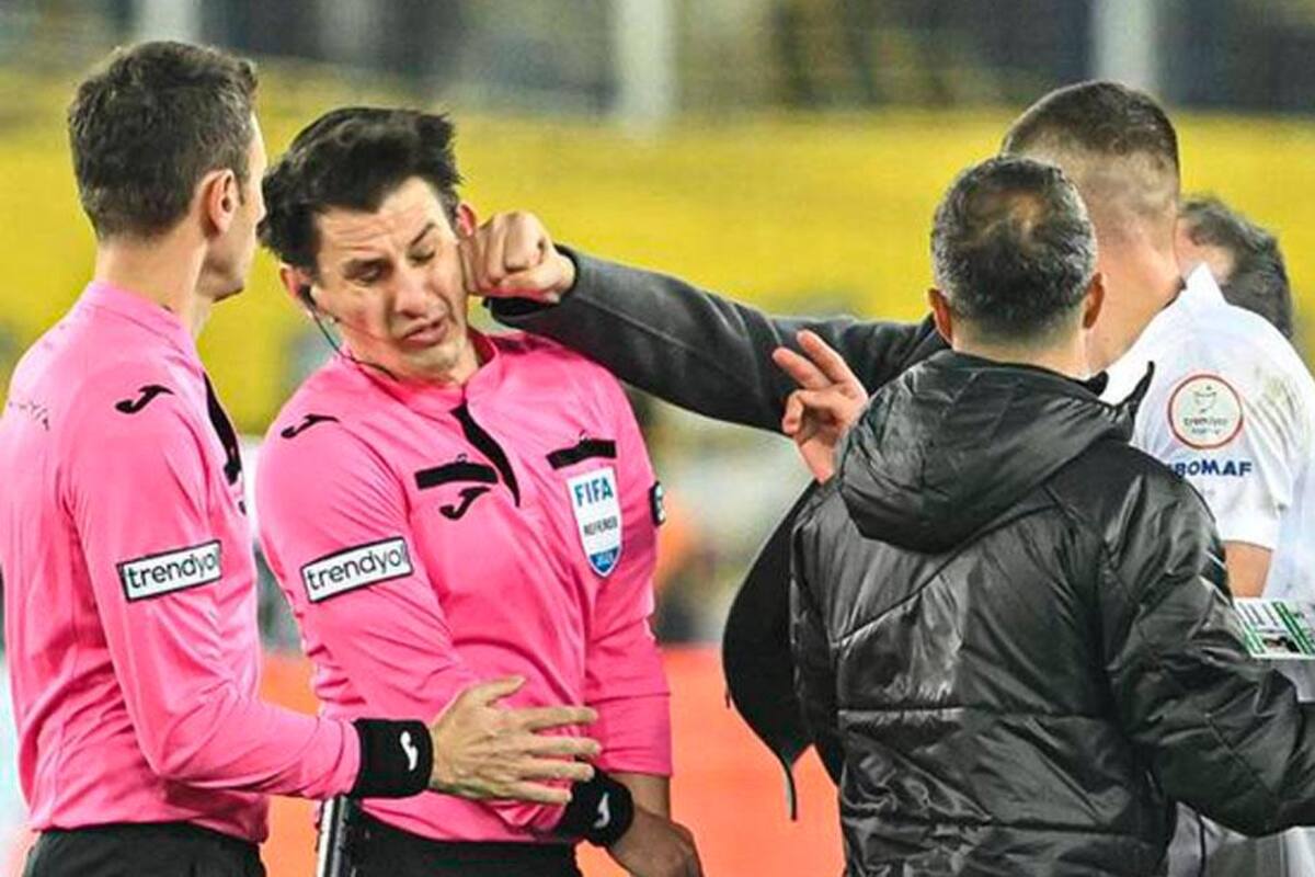 El fútbol en Turquía se suspendió indefinidamente tras agresión a un árbitro