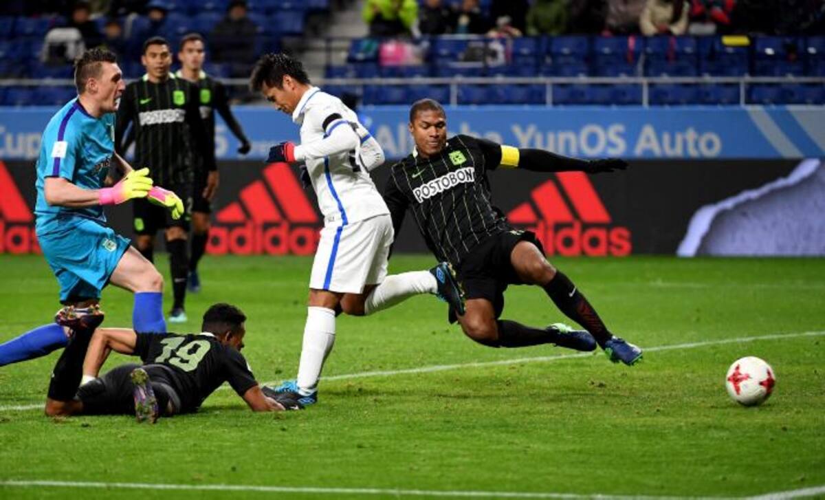 Nacional disputa con Kashima Antlers. AFP TOSHIFUMI KITAMURA