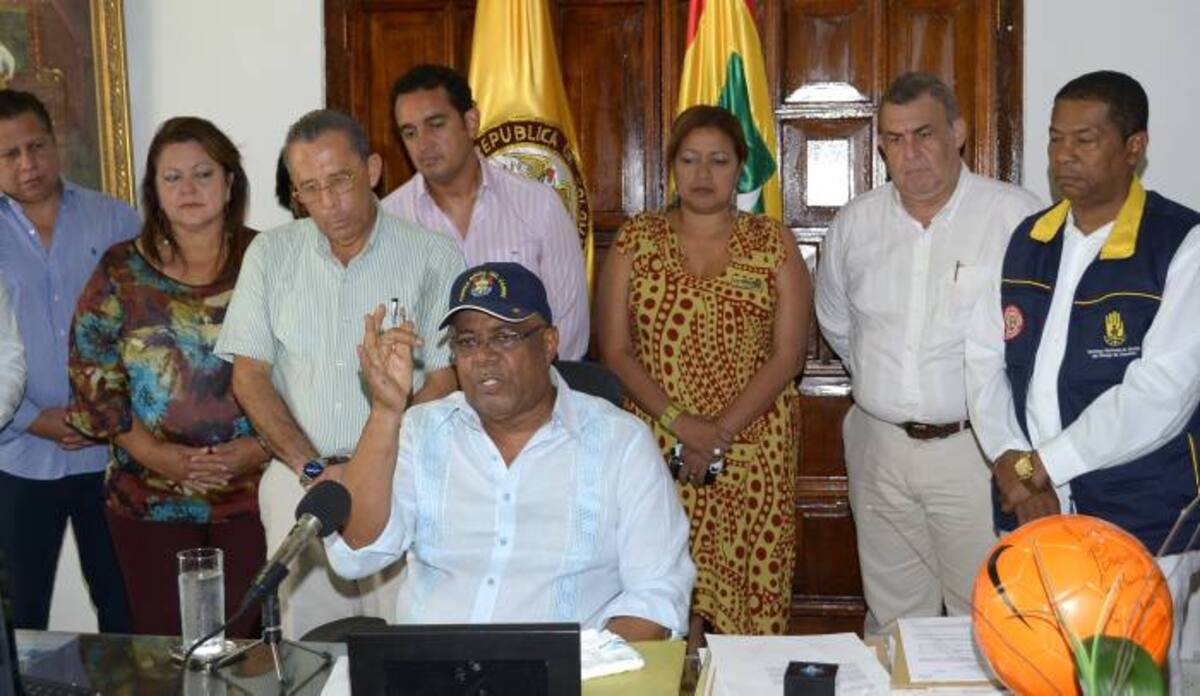 El Alcalde repartió indicaciones a su gabinete. CORTESÍA PRENSA ALCALDÍA
