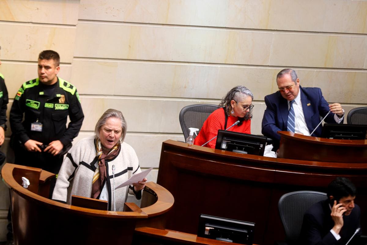 Debate atípico sobre reforma pensional abrió espacio a expertos y sindicatos