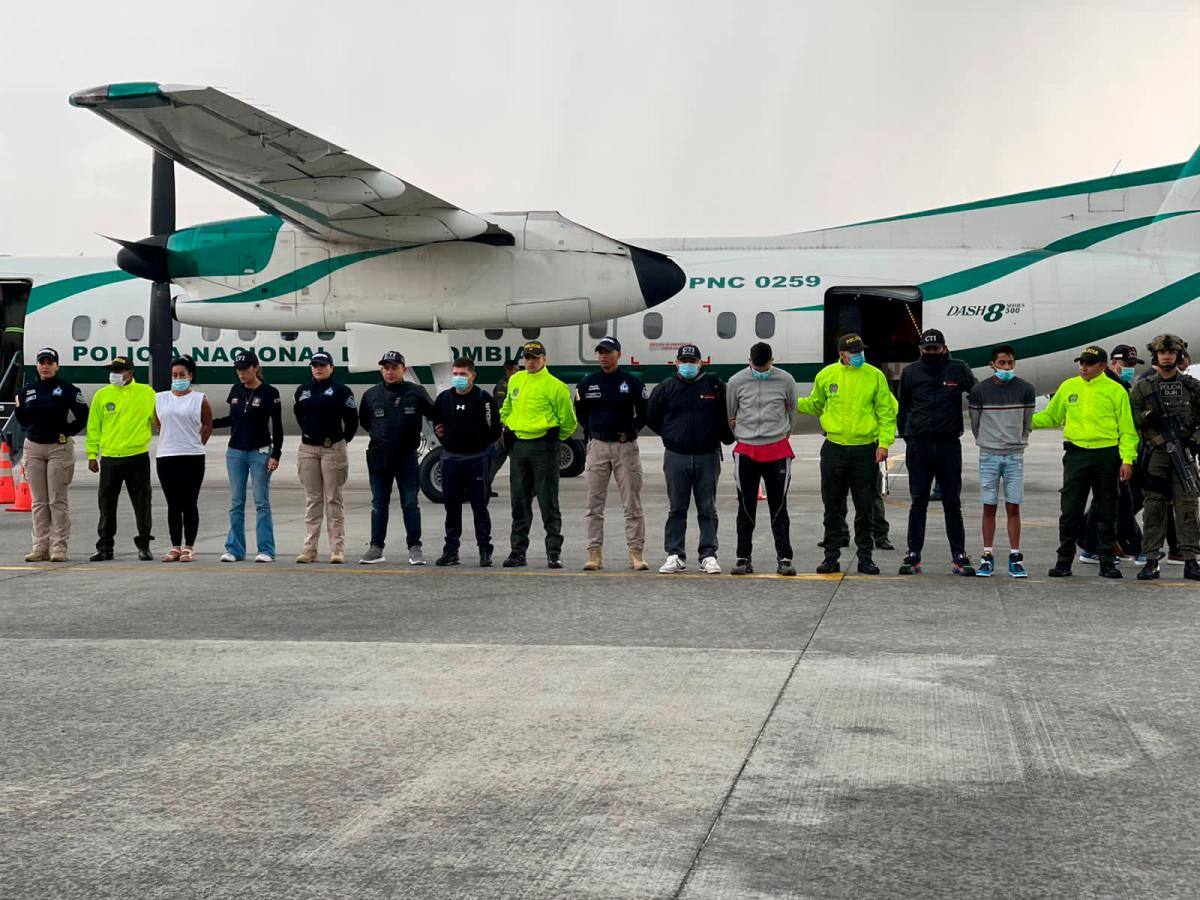 A Bogotá fueron trasladados los cinco capturados por el asesinato del fiscal Marcelo Pecci.