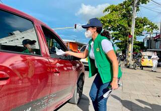 Con una caravana automovilística, Secretaría de Hacienda se tomó Cartagena