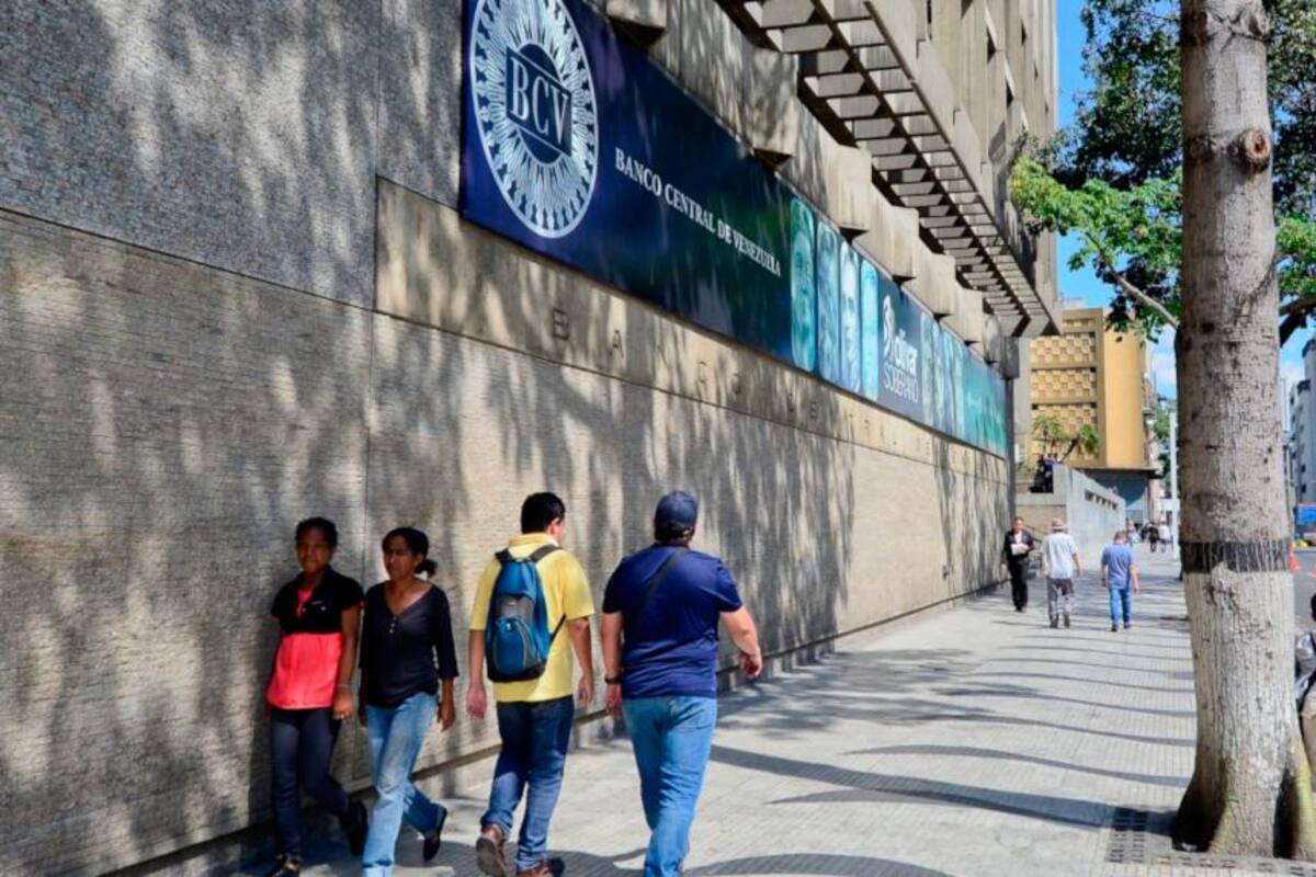 Banco Central de Venezuela autoriza a entidades financieras comprar y vender divisas