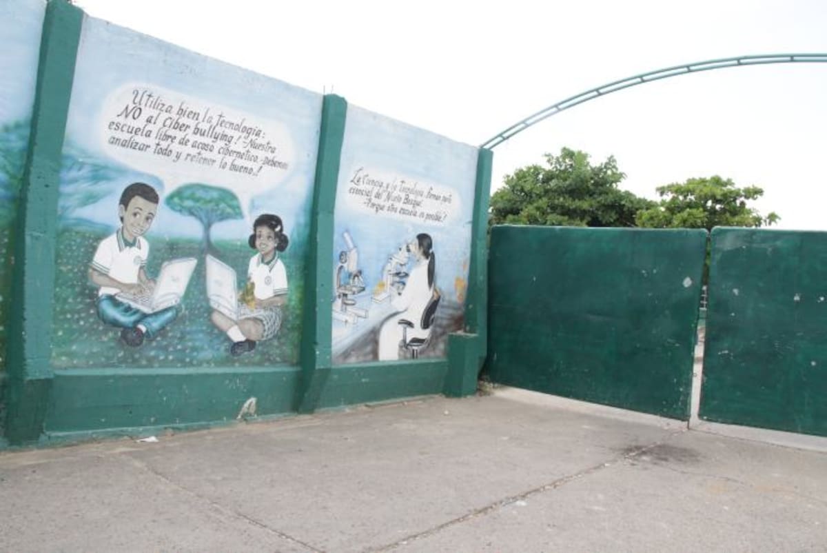 Los hechos ocurrieron a las afueras del colegio. Luis Aparicio-El Universal