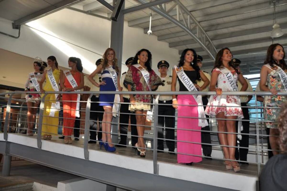 Las candidatas departamentales llegaron al aeropuerto de Neiva. Cortesía Diario del Huila