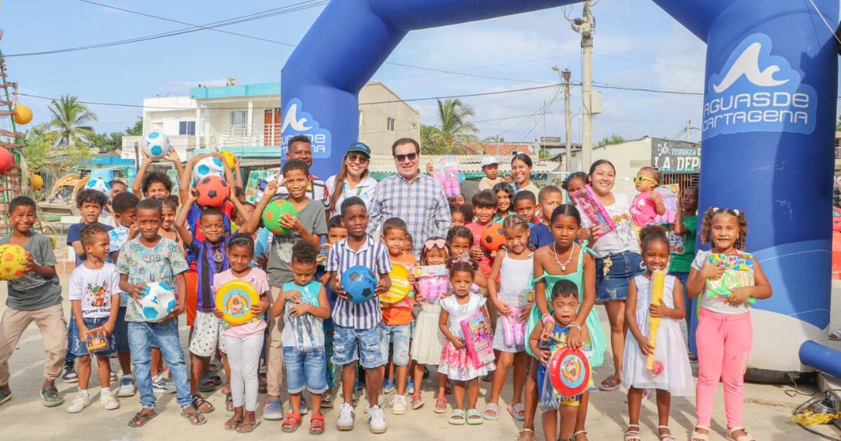 Aguas de Cartagena inaugura comedor comunitario y entrega regalos en Tierrabaja