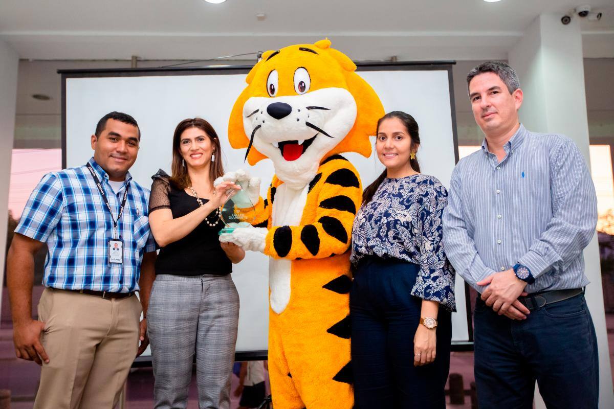 Suramericana de Seguros reconoce a Vardí Cartagena como Taller Diamante