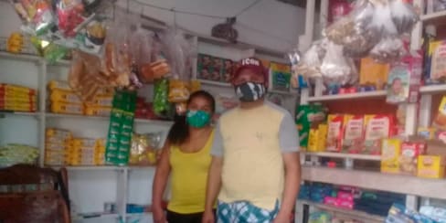 Excombatientes celebran su primer día nacional del tendero
