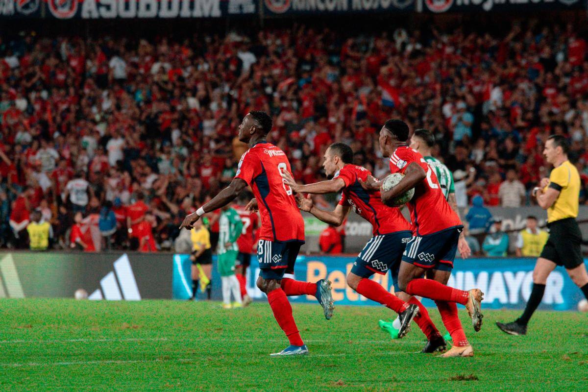 Video: El gol y la asistencia de Brayan León, Cañaveral está de fiesta