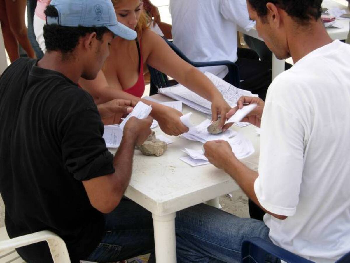 Esta semana es decisiva para que cerca de 300 juntas vayan a las urnas comunitarias en Cartagena. Sin embargo se avecina una posible abstención comunitaria en el departamento de Bolívar. Pedro Torres