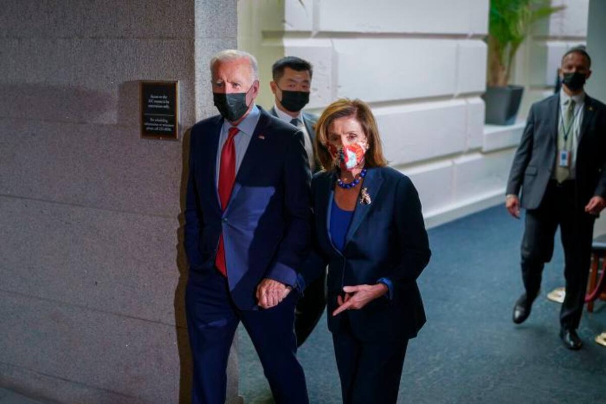 Biden intenta poner orden en el Partido Demócrata con una visita al Congreso