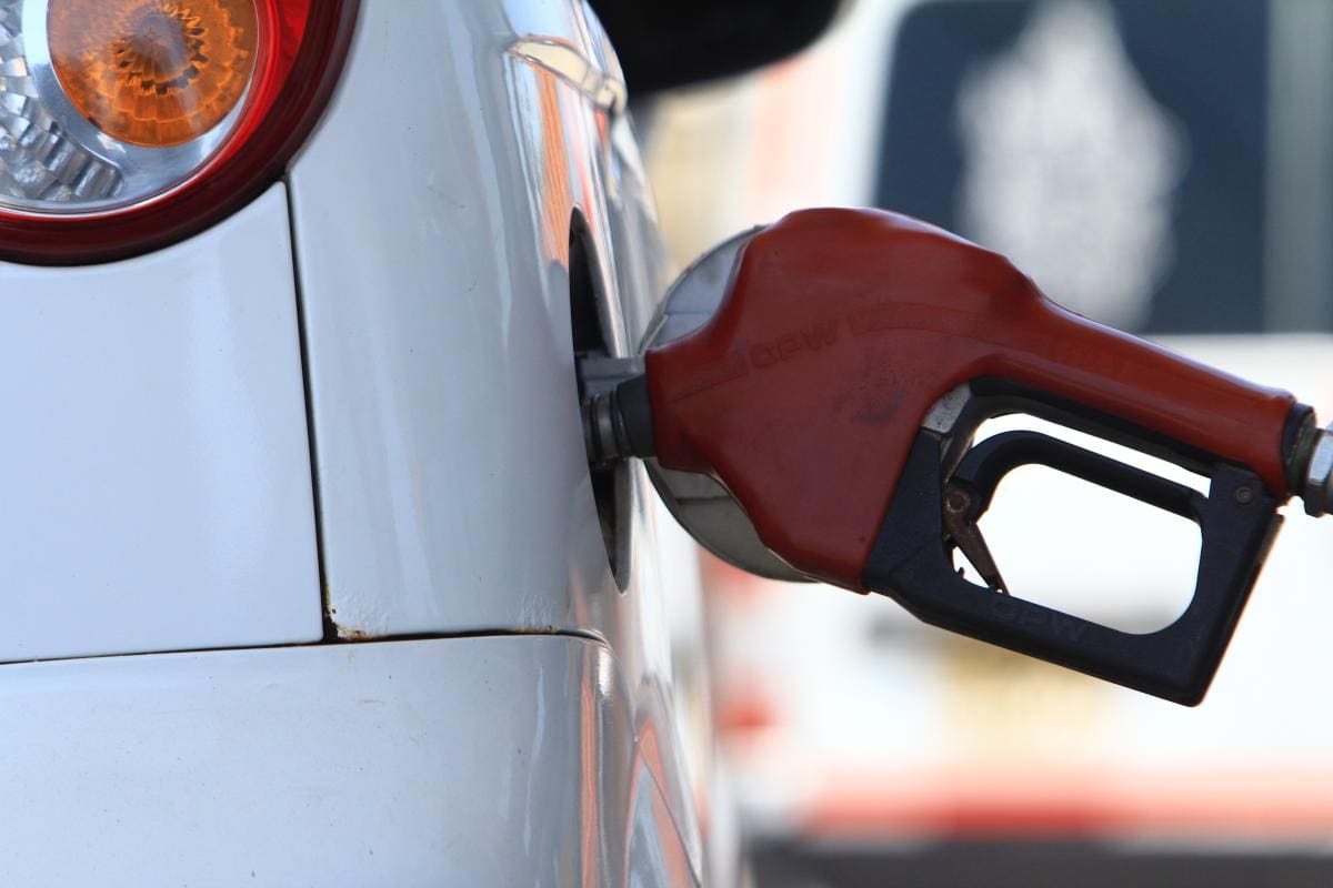 Precio de la gasolina tendrá un aumento de 97 pesos por galón