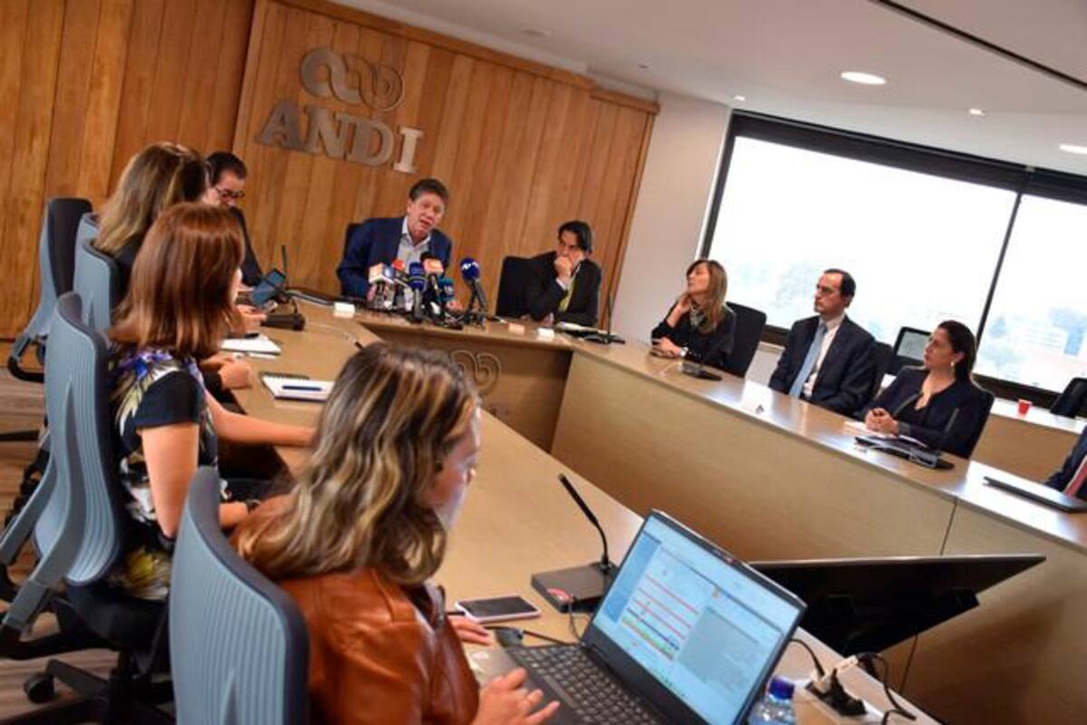 Piden plan urgente por insuficiencia de recursos en el sistema de salud